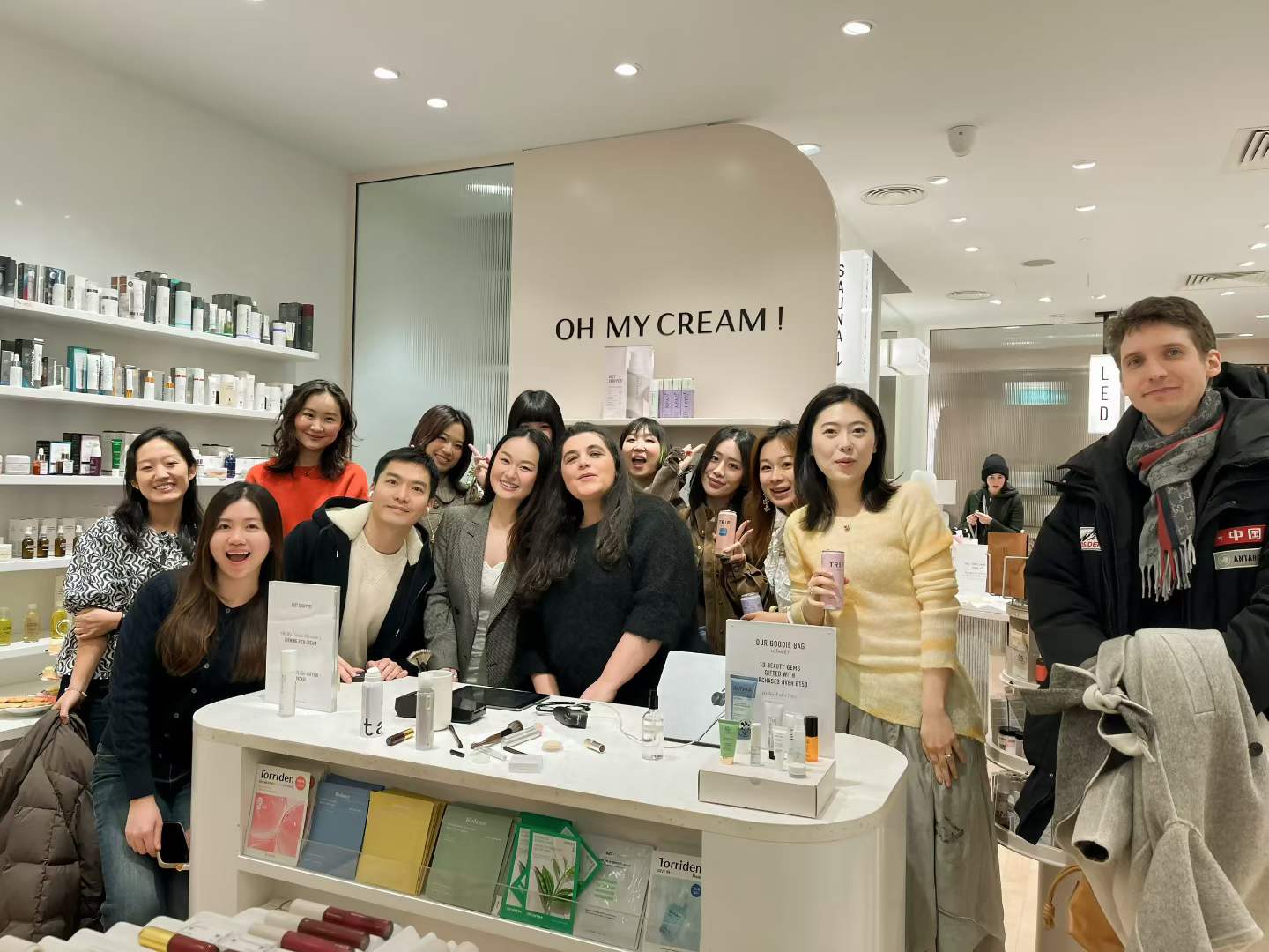 Oh My Cream Product Display